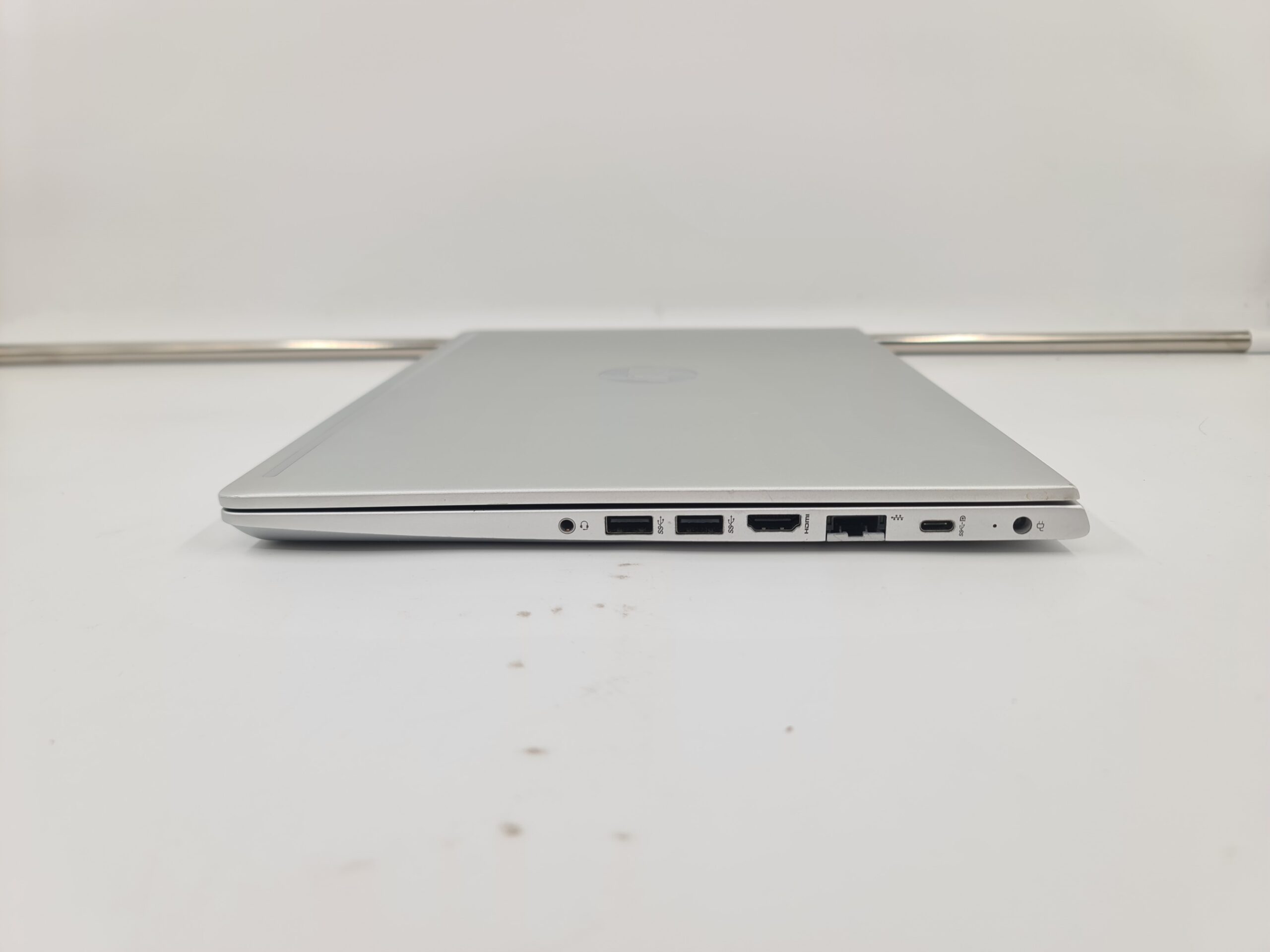 HP 445 G7/Ryzen 3 4300U/16gb256nvm/Radeon/14 FHD IPS/otis/6H - Slika 4