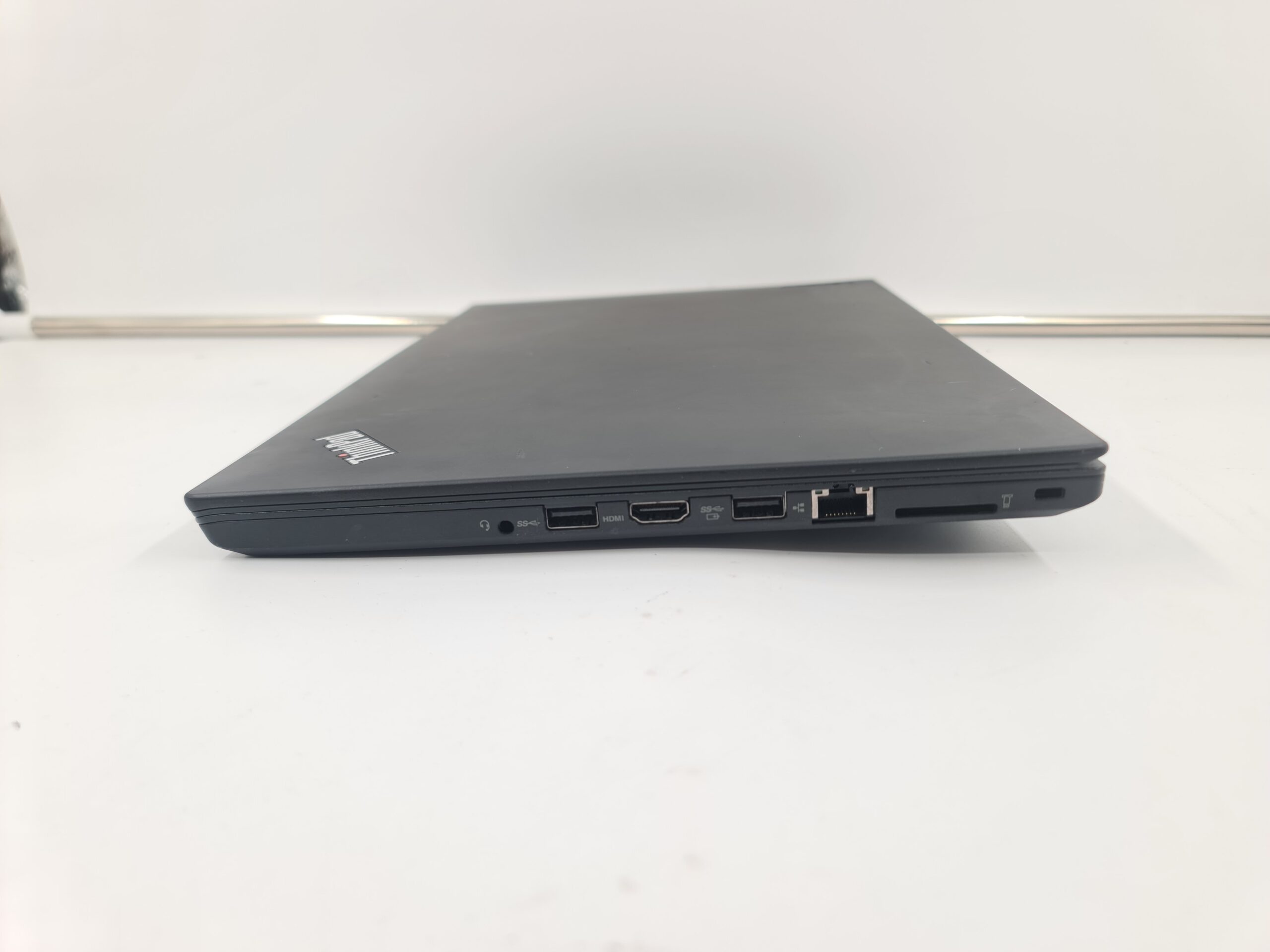 Lenovo T470/i5-7300u/16gb/512ssd/14FHD IPS/svetleca/5H - Slika 4