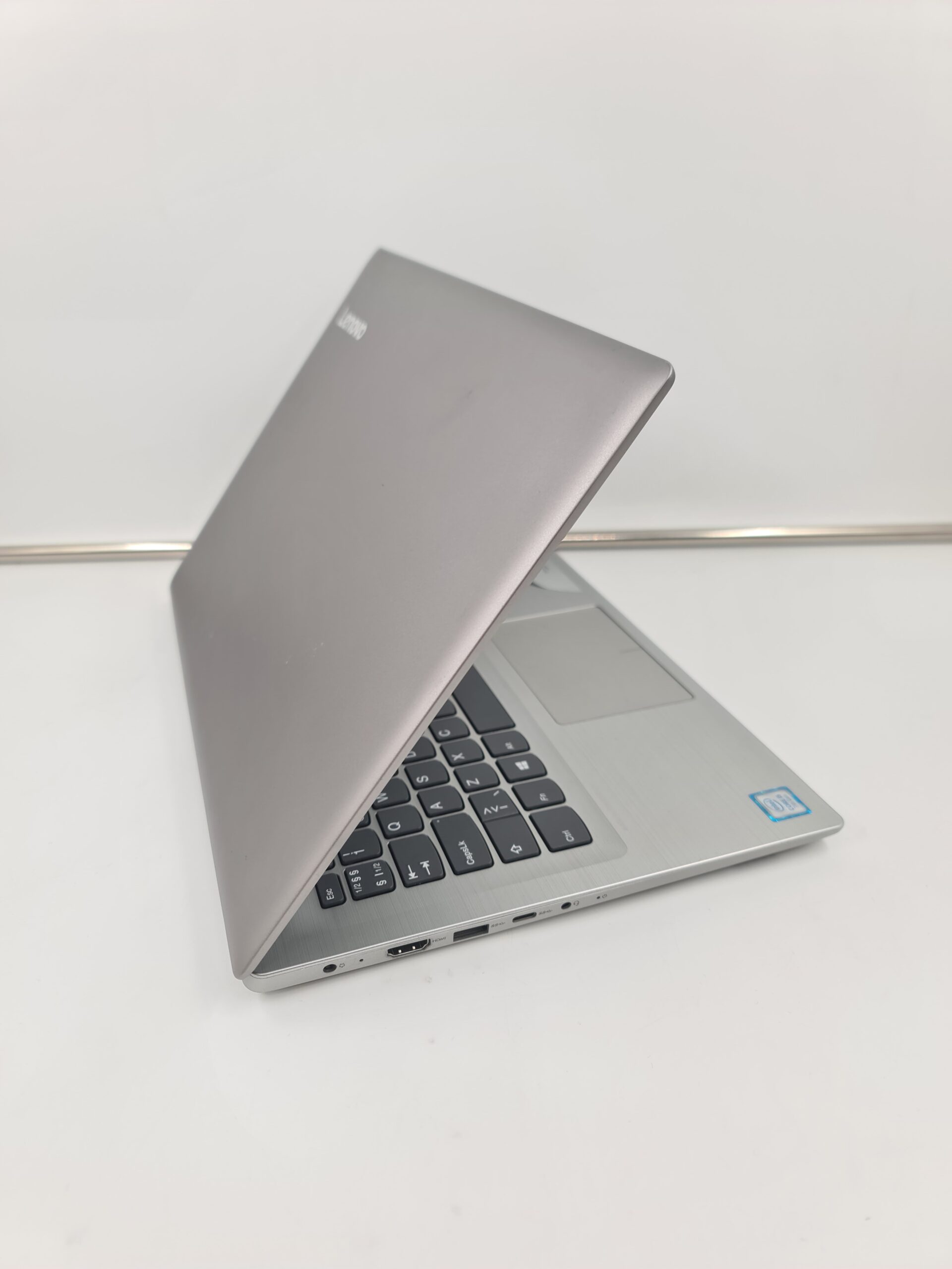 Lenovo 320s-14IKB i5-7200u/16gb/256gb/14FHD IPS/5H - Slika 2