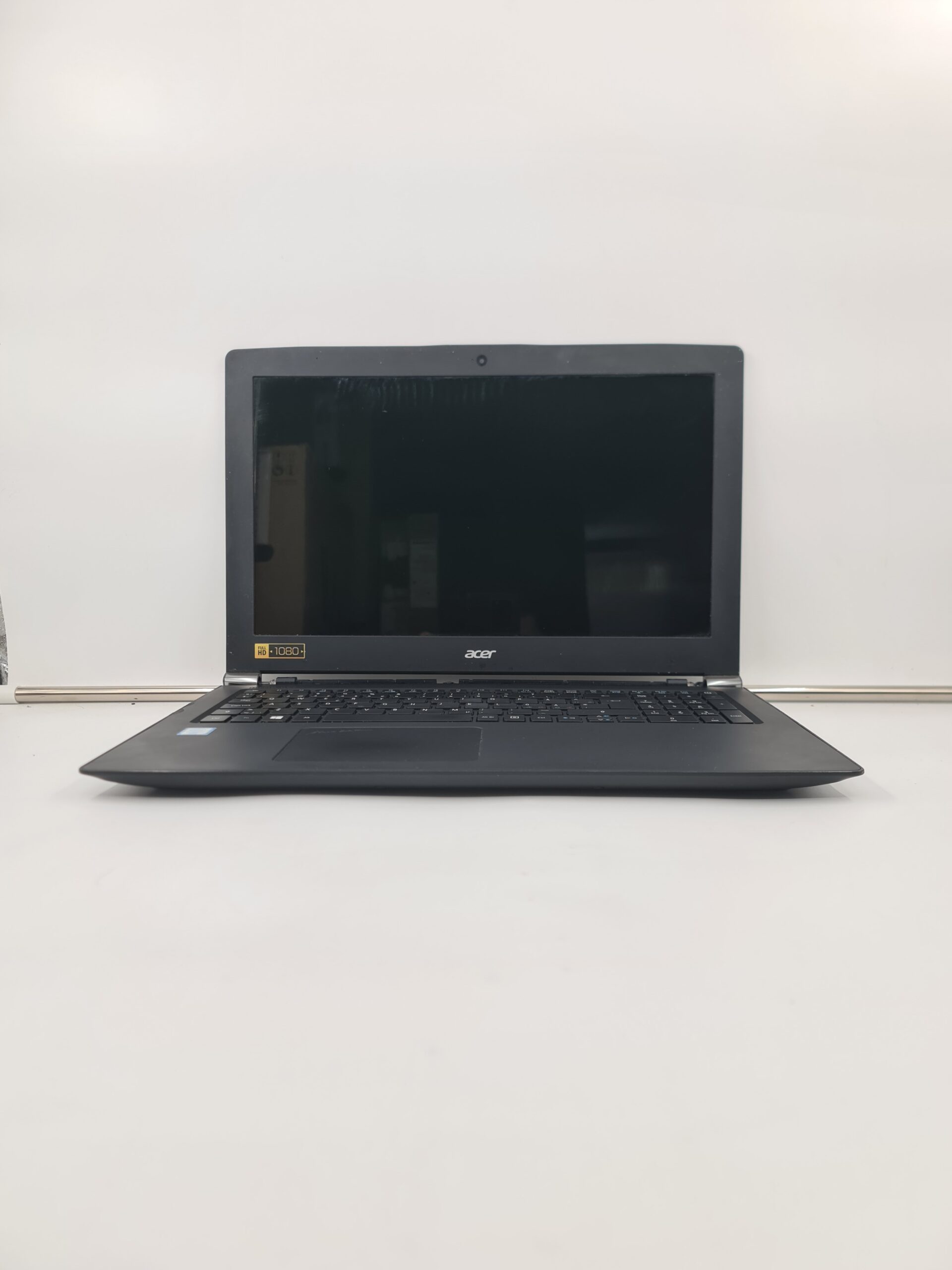 Acer VN7-592/i7-6700HQ/12gb/256ssd/15.6HD/GTX 960M sa 2gb/3H