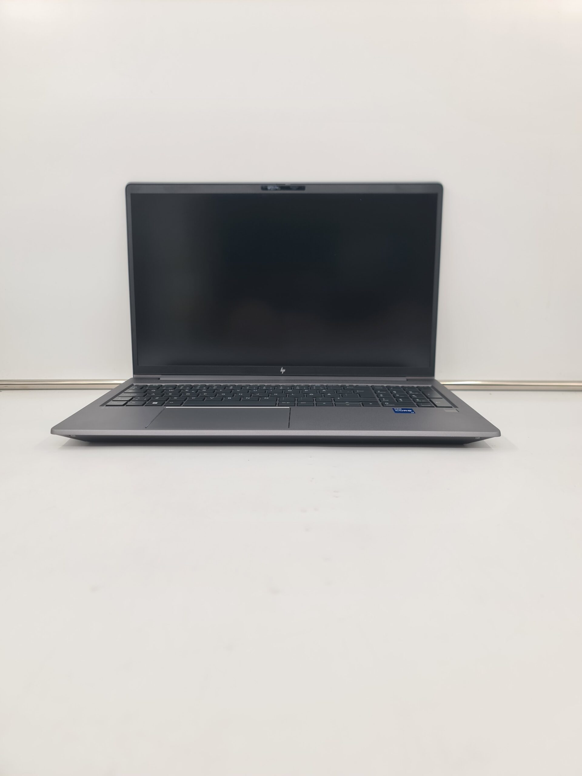 HP Zbook Power G10/i7-13700H/32gb/512ssd/RTX 2000 8g/15.6FHD