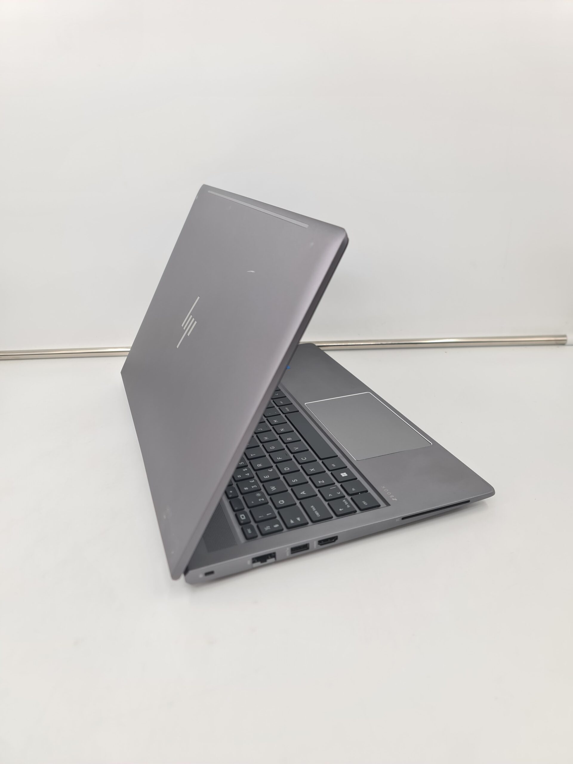 HP Zbook Power G10/i7-13700H/32gb/512ssd/RTX 2000 8g/15.6FHD - Slika 2