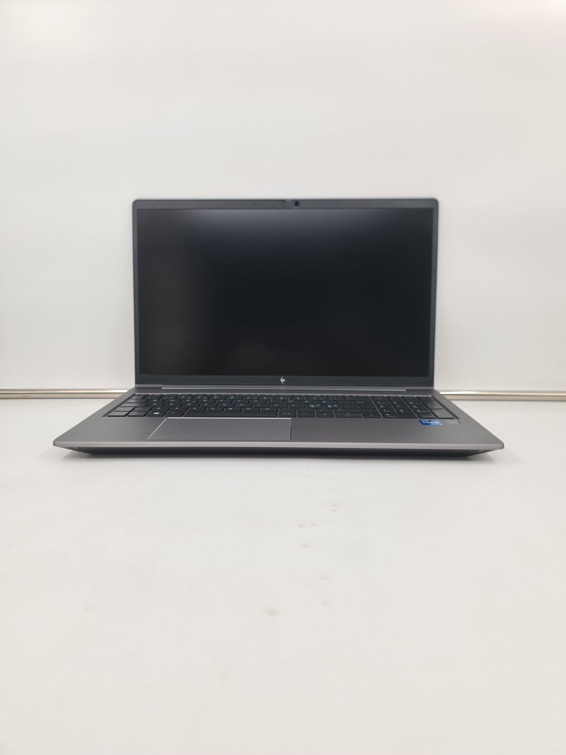 HP Zbook Power G8/i7-11800H/32gb/1TBNVM/RTX A2000/15.6FHD/5H