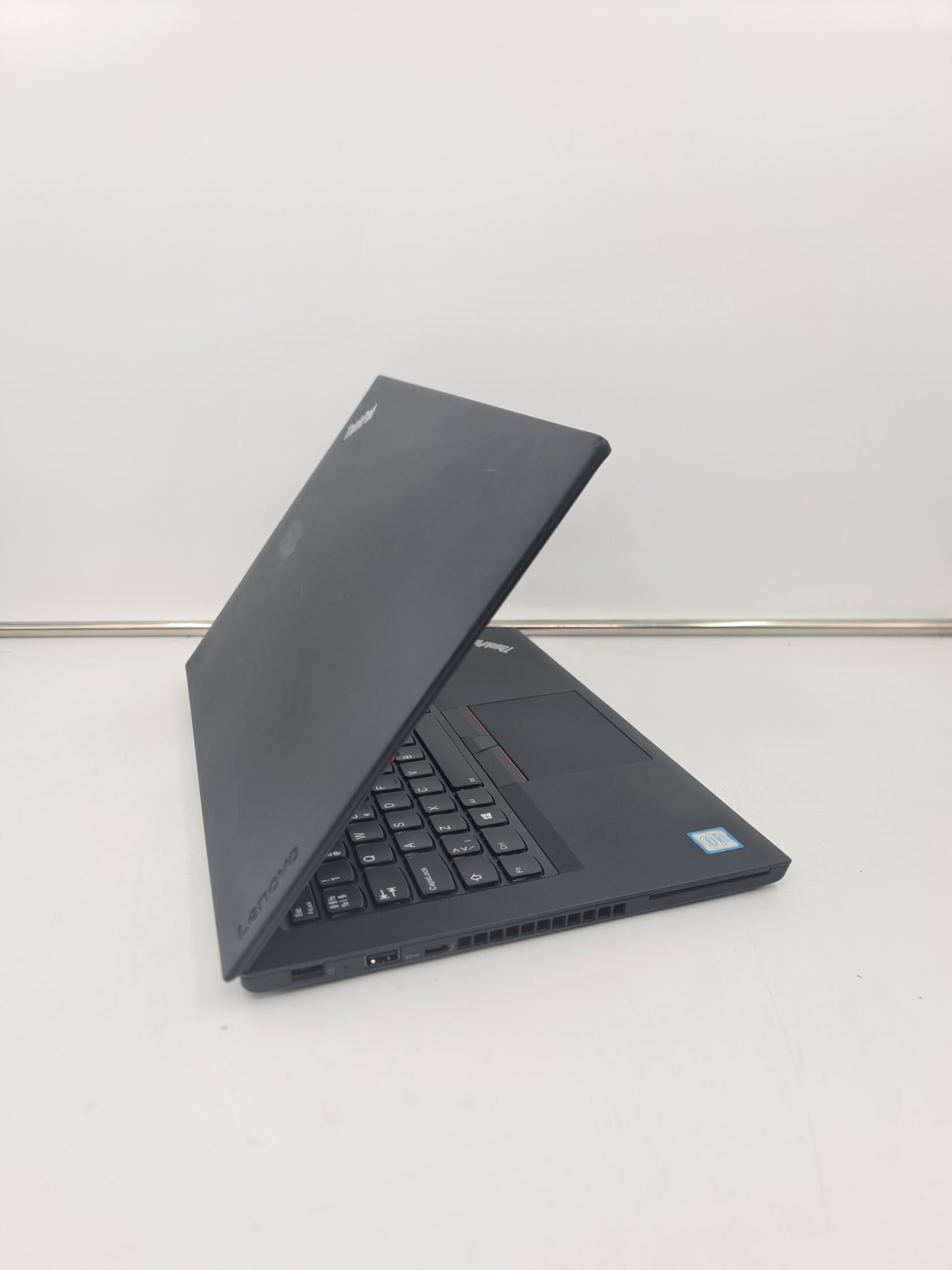 Lenovo T470/i5-7300u/16gb/256nvm/14FHD IPS/otisak/5H - Slika 2