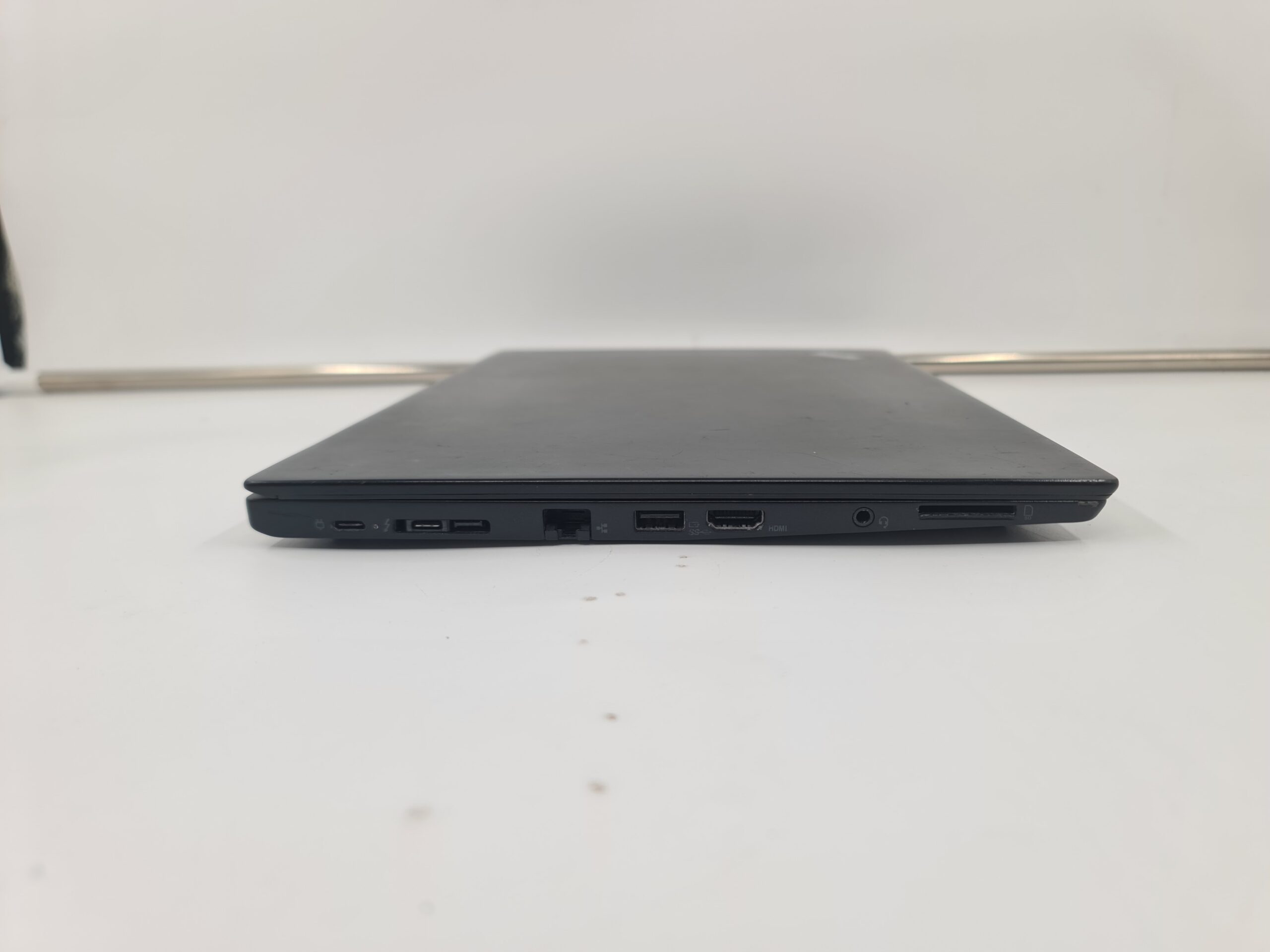 Lenovo T480s/i5-8350u/16gb/256nvm/14FHD IPS/svetle/otisak/5H - Slika 3