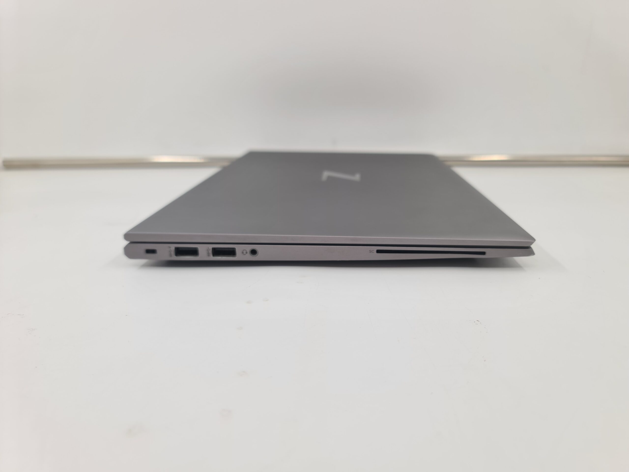 HP Zbook FireFly 14 G8/i7-1165G7/32gb/512ssd/NVidia T500/14 - Slika 3