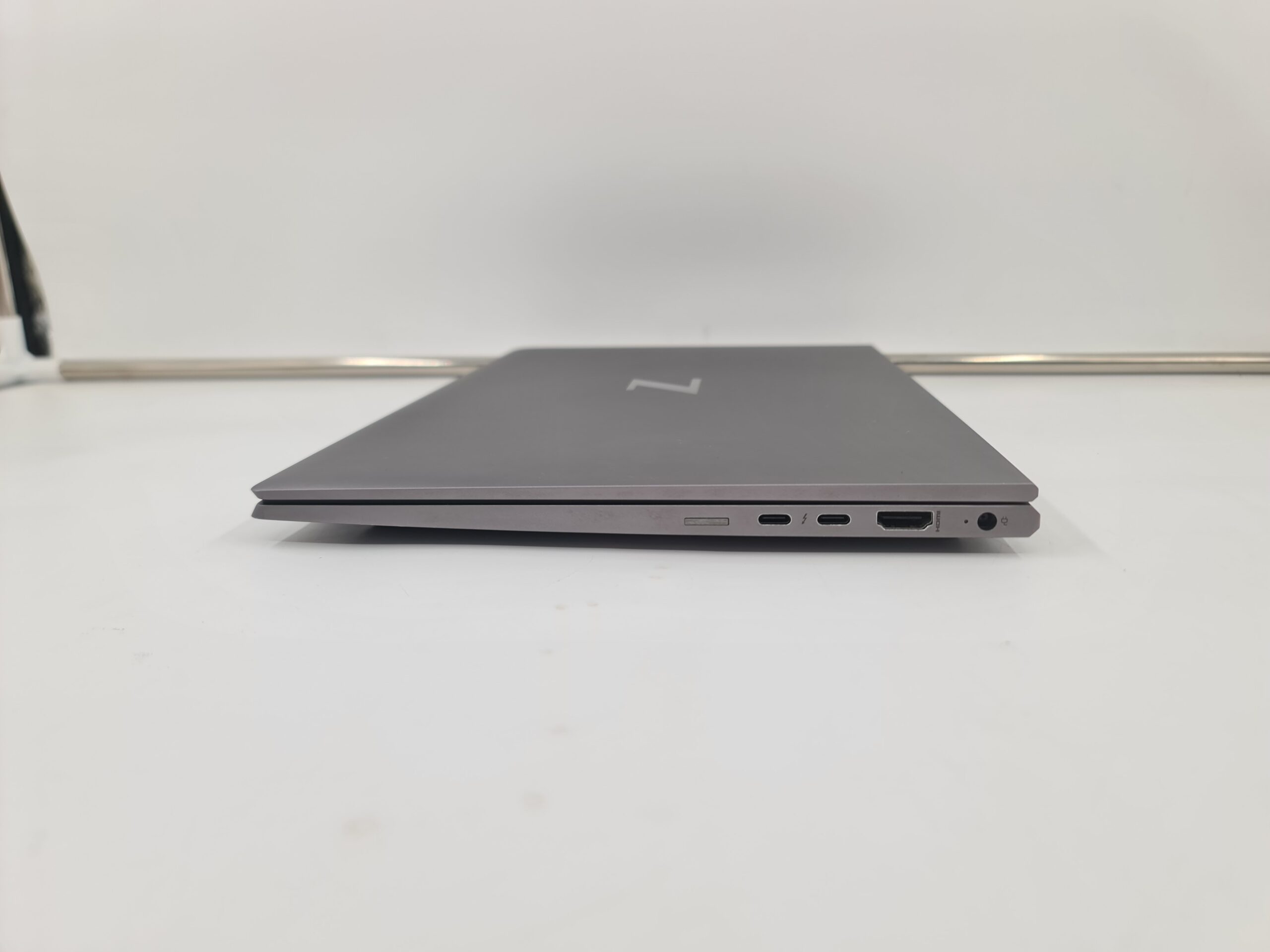 HP Zbook FireFly 14 G8/i7-1165G7/32gb/512ssd/NVidia T500/14 - Slika 4