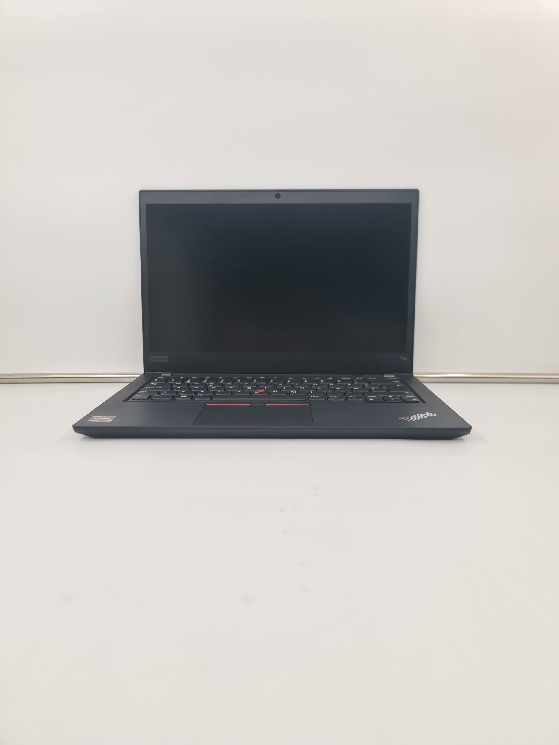 Lenovo T14 G1/Ryzen 5 4650U/16gb/256nvm/14Fhd IPS/Radeon/6H
