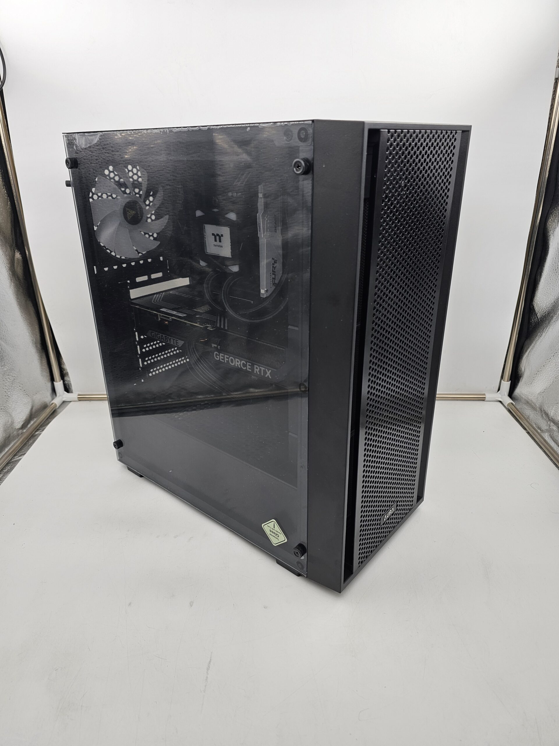Gaming PC/i9-14900K/32gb/1tbnvm/RTX5070 12gb/Z790 Wi-Fi/850W